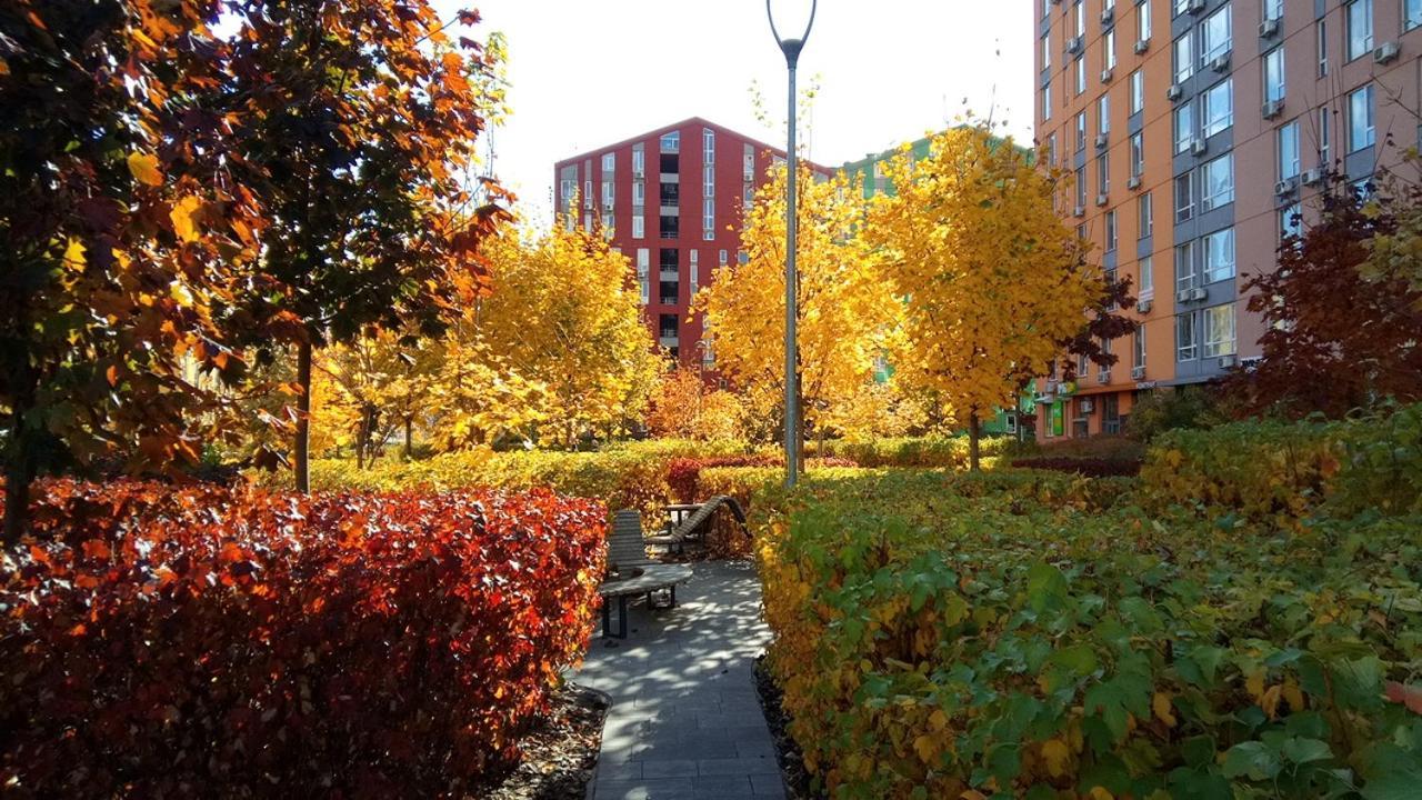 Positive Smile Studio Apartment In The Colorful Comfort Town Residental Complex. Kt-06. Kyiv Exterior photo