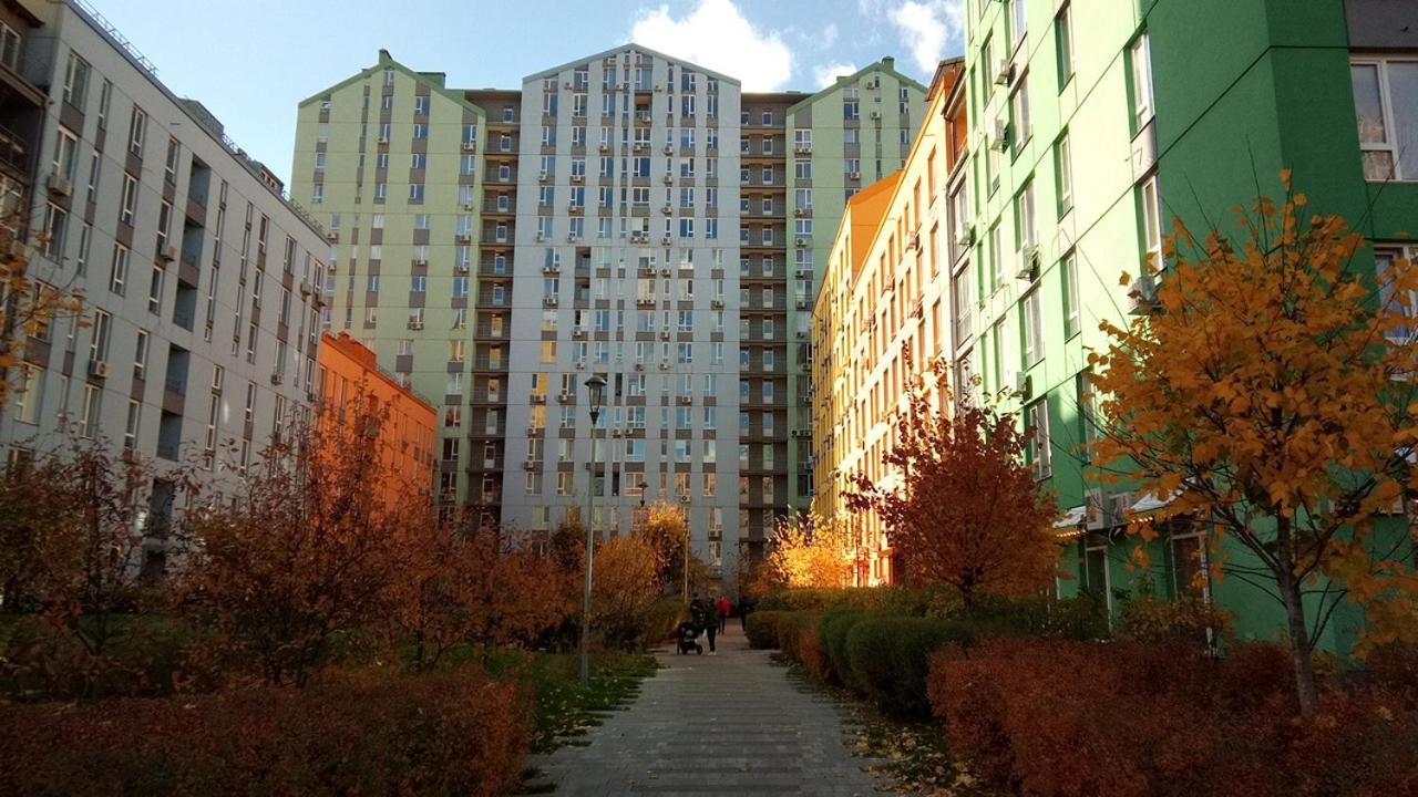 Positive Smile Studio Apartment In The Colorful Comfort Town Residental Complex. Kt-06. Kyiv Exterior photo